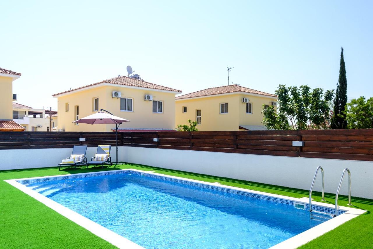 Voroklini Villa With Pool Ларнака Экстерьер фото